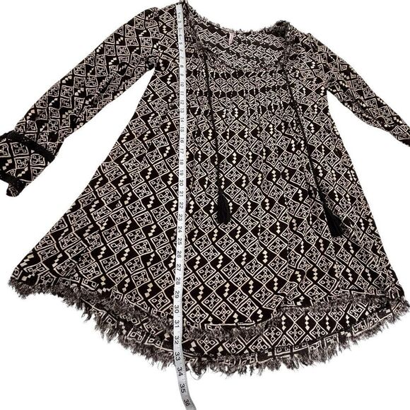 Free People Marlow Dress in Monochrome
Print size S Mini Boho black and white - Picture 6 of 7